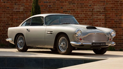 Aston Martin DB4